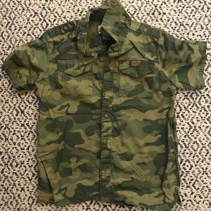 Old navy button down boy’s 5T